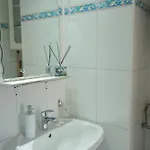 Victoria Avenue Apartament *