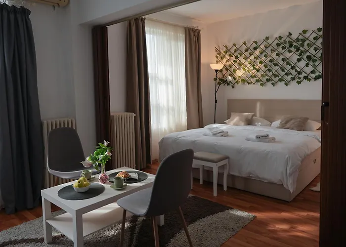 Victoria Avenue * ブカレスト